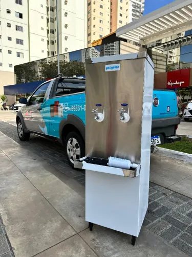 Bebedouro Progelar 50 litros - instalado
