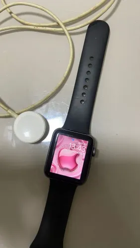 Apple Watch Series 3 42 mm Usado-Aberto a Negociação 
