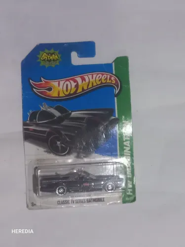 Hot Wheels Batmóvel Clássico - Miniatura Colecionável
