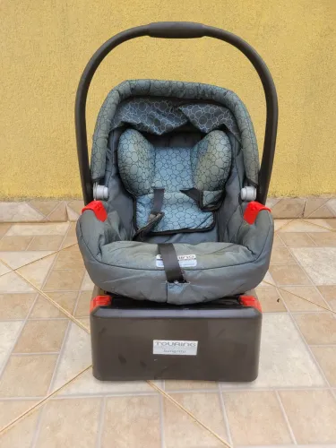Bebê conforto buriggotto touring X