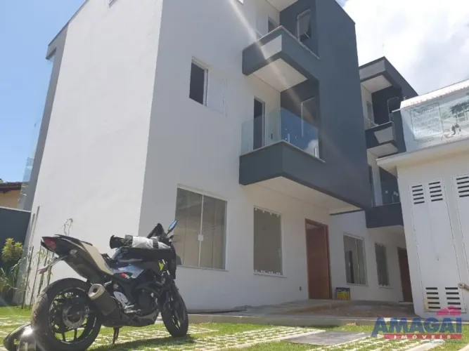 Casa em Condomínio em São Sebastião, no bairro Maresias, à venda.