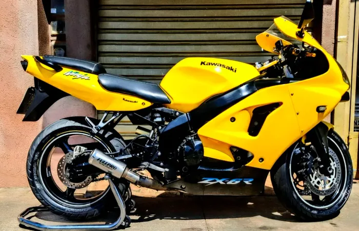 Motos Kawasaki Ninja 2002 no Brasil