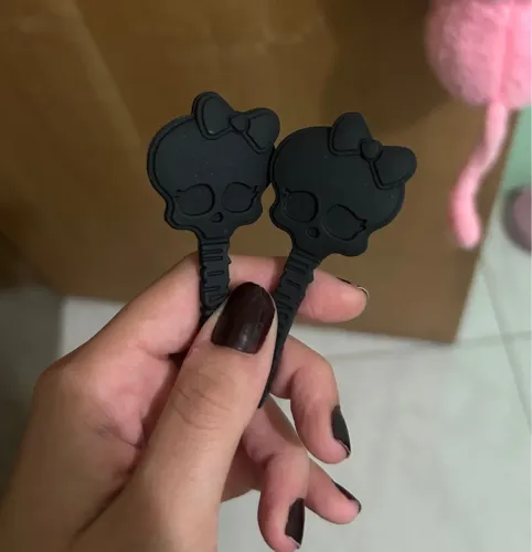 Escovinhas de Cabelo Monster High de Borracha COMPRE ME CHAMANDO NO CHAT!