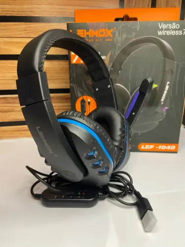 Fone de ouvido Headset Gamer com Fio e Microfone Led RGB LEF-1040 Lehmox