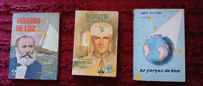 Livros de Ramatís e Veleiro de Luz