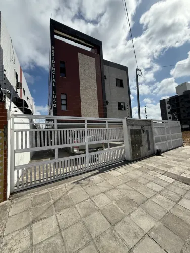 Vendo apartamento no Bessa, 1 quarto, 2 andar 