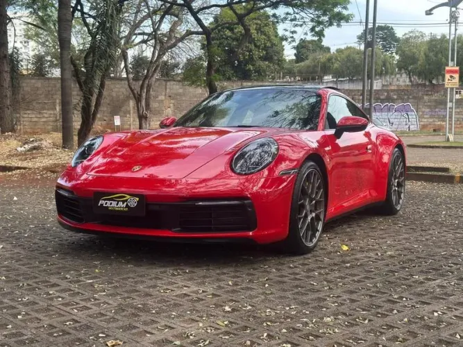 Porsche 911 Carrera 3.0 24V H6 PDK 2020