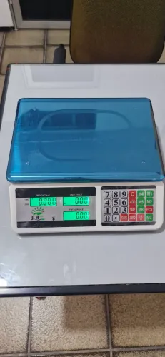 Balança comercial digital 40kg  ? 