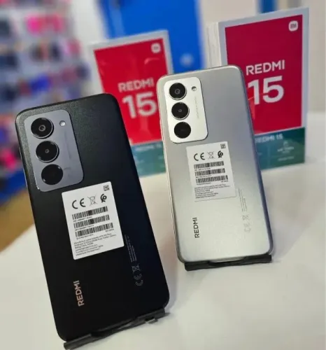 Xiaomi Redmi 15 256GB 8GB Preto 4G Tela Fluida 108MP Camera Lacrado