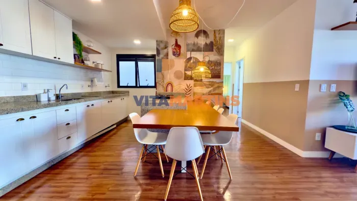 Apartamento PORTEIRA FECHADA com 2 quartos (1 suíte) à venda por R$895.000,00 no Centro de
