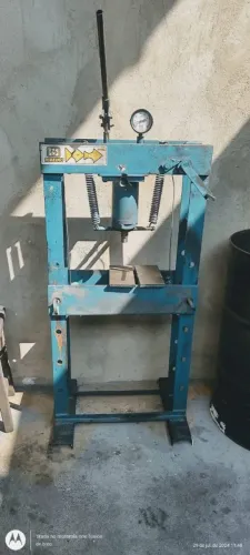 Prensa Hidraulica 15T  usada  