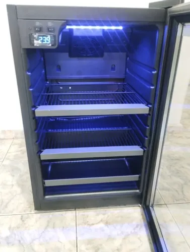 Cervejeira Venax Blue Light 100 Preto Fosco 220V