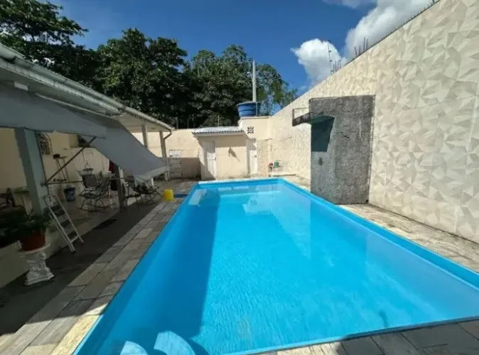 RT 1 CASA A VENDA NO SERRAMBI