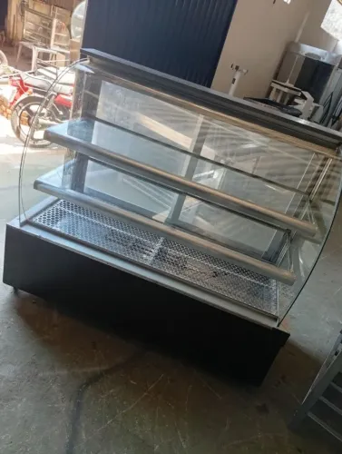 Balcão estufa pra salgados ou espetinho, tamanho 1,46 , m muito conservado 