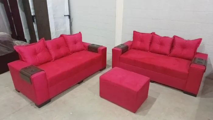 Sofá jogo vermelho com puff de brinde 