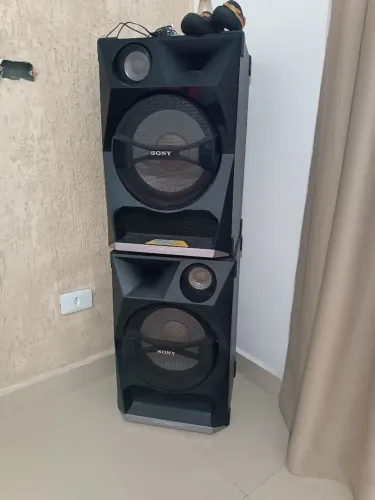 Caixa de som Sony shake 33 muito novas