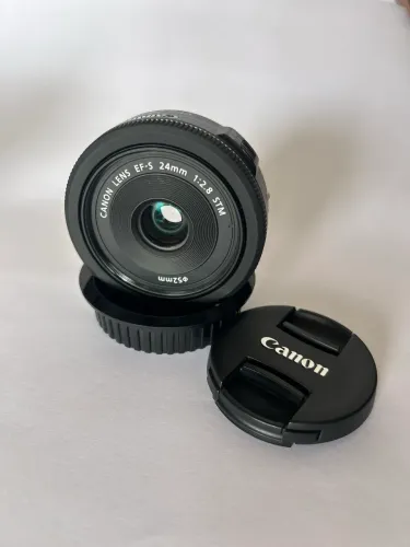 Lente Canon EFs 24mm f/2.8