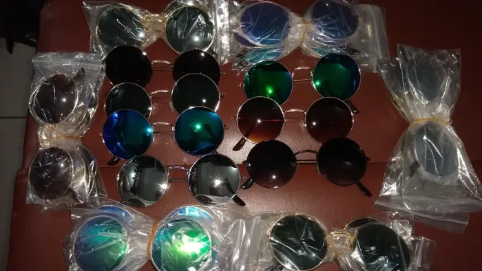 Lote de óculos de Sol Redondos Novos