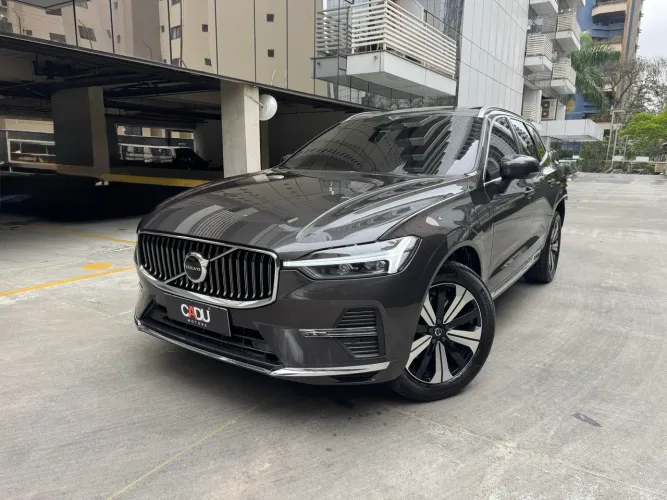 Volvo XC-60 T-8 Plus 2.0 AWD (híbrido) 2023