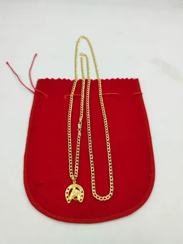 Corrente grummet oca com pingente ferradura/cavalo ouro 18k/750