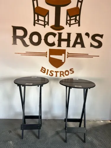 Mesas bistrô dobráveis para bares e eventos