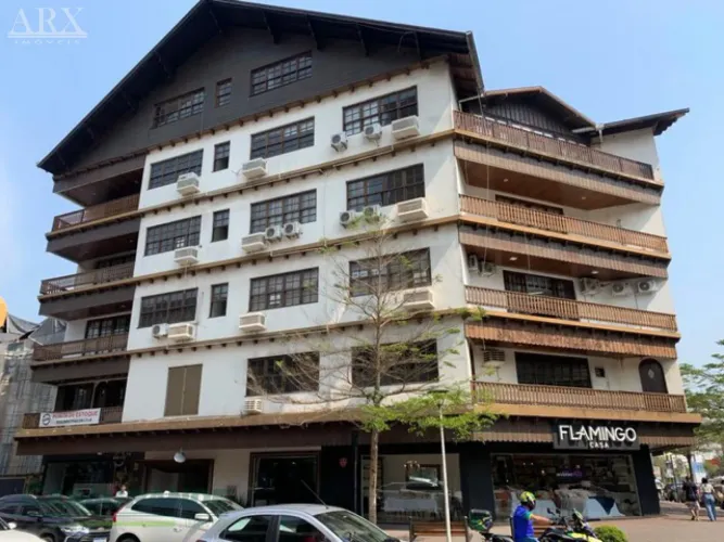 Sala Comercial na rua XV de Novembro