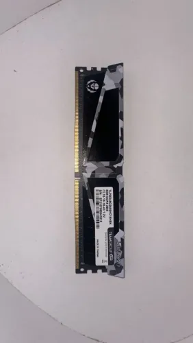 Memória RAM 8GB DDR4- T-Force Vulkan