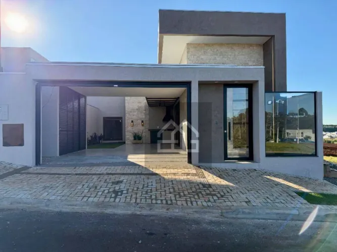 Casa com 3 dormitórios à venda, 124 m² por R$ 890.000,00 - Vale Verde - Cascavel/PR