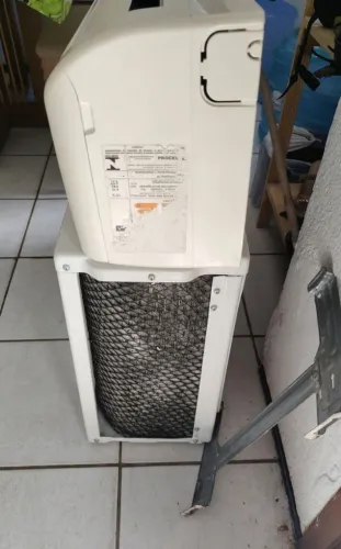 Ar condicionado Consul 12 mil BTUs funcionado perfeitamente