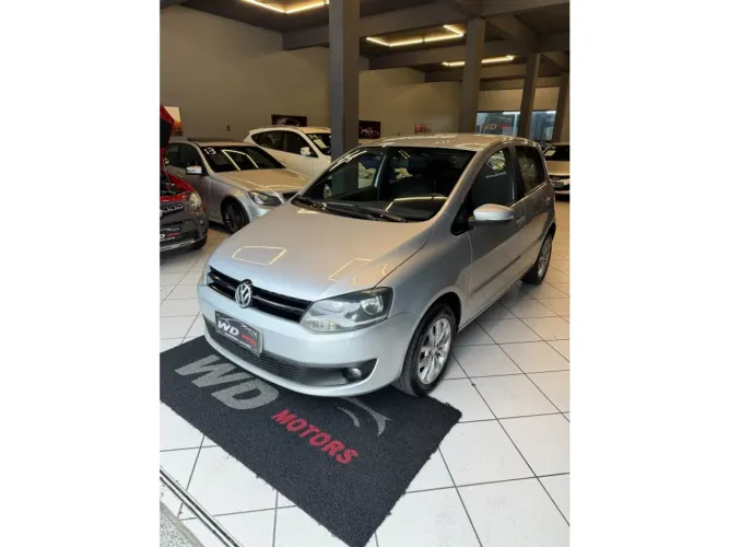 Volkswagen Fox Rock IN RIO 1.6 MI Total Flex 8V 5P 2014