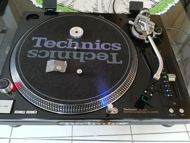 Technics Sl1210mk5g excelente toca discos technics