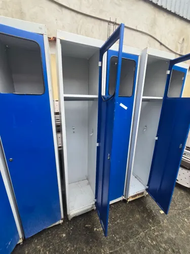 Armário vestiário 01 porta com rodinhas roupeiro reforcado nilko