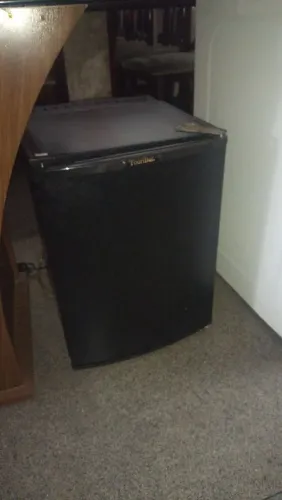 Frigobar usado preto 50 litros 