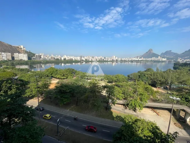 Apartamento com vista para a Lagoa, 3 quartos, 2 vagas - Lagoa