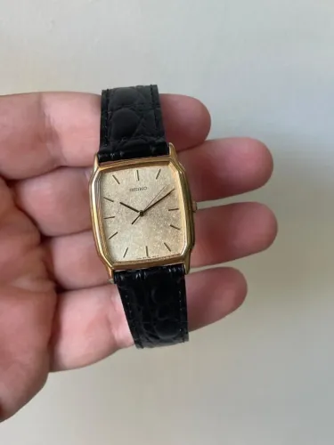 Seiko Tank Made in Japan 