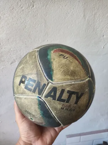 Bola de futebol profissional Max mil