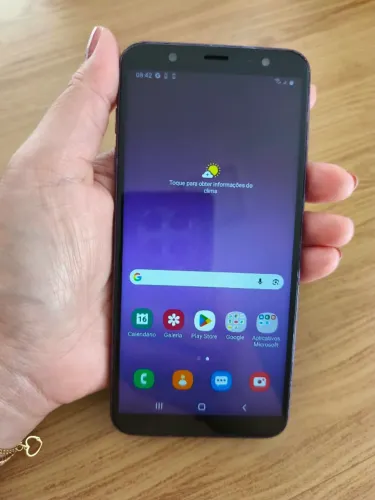 Galaxy J8