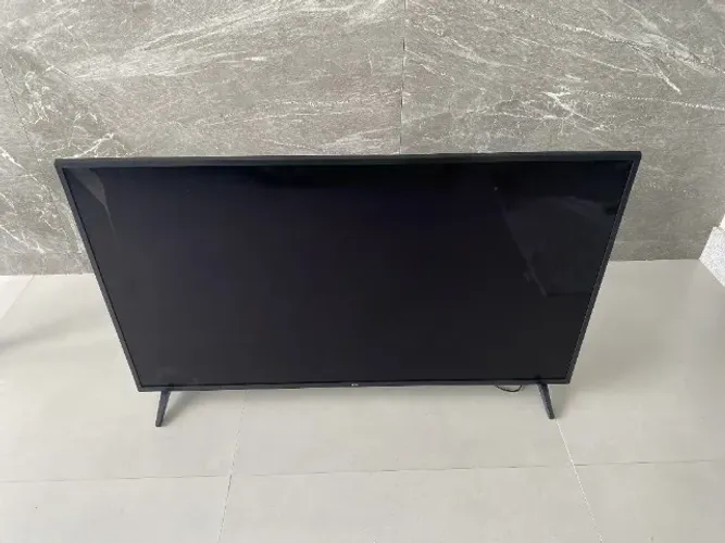 Televisão LG 55 polegadas para retirada de peças