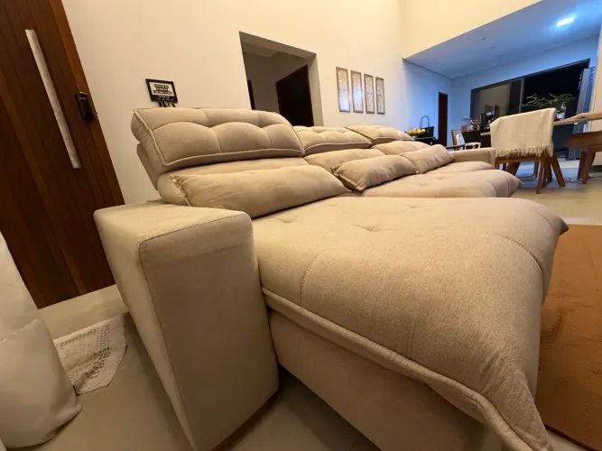 PRA VENDER HOJE    SOFA 6 LUGARES - ENTREGO 100% LIMPO E HIGIENIZADO