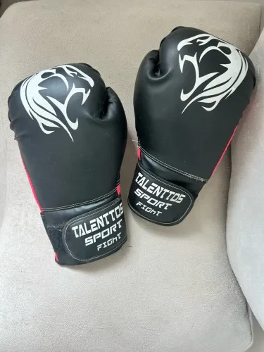 Vendo luva de boxe e muay thai!!