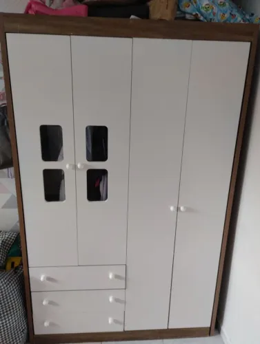 GUARDA ROUPA INFANTIL