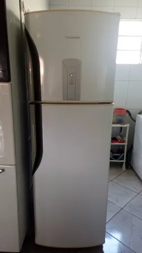 Geladeira Panasonic 387 litros