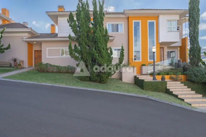 Casa à venda 6 Quartos, 4 Suites, 3 Vagas, 653.45 m², Jardim Carvalho