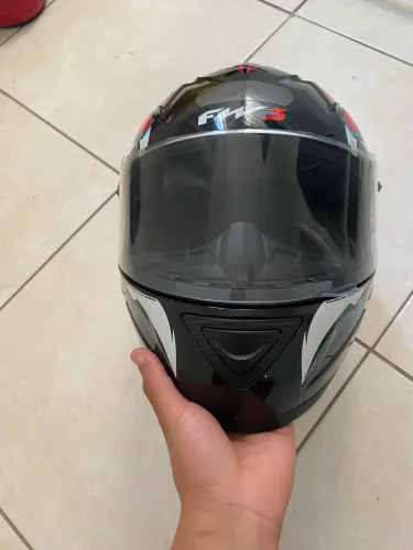 CAPACETE FW3 EM PERFEITO ESTADO