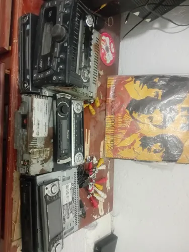 Lote radio automotivo no estado