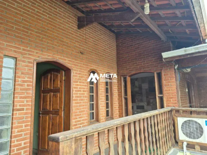 Casa à venda, 2 quartos, 1 suíte, 4 vagas, Maria Auxiliadora - Embu das Artes/SP