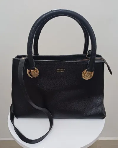 Bolsa Couro Tote Média Yasmin Preta AREZZO 