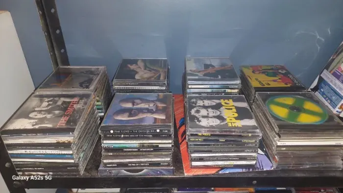 213 Cd usados