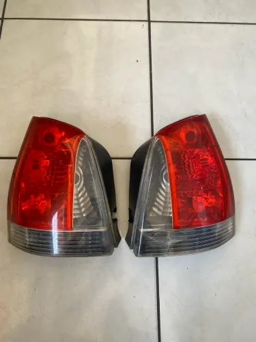Farol palio ano 2007 a 2013 valor: 65