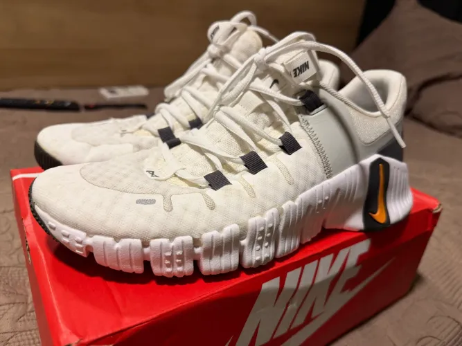 Tênis Nike Metcon 5 Branco 40